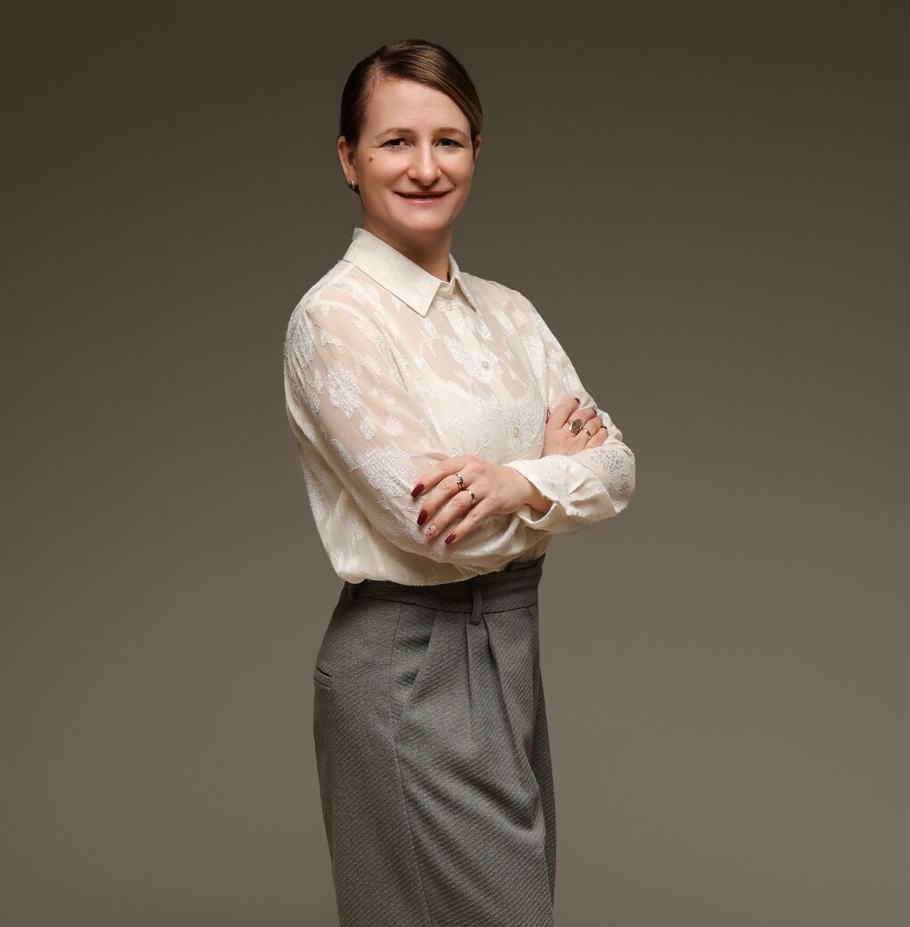 Apothekerin Ksenia Heimbichner